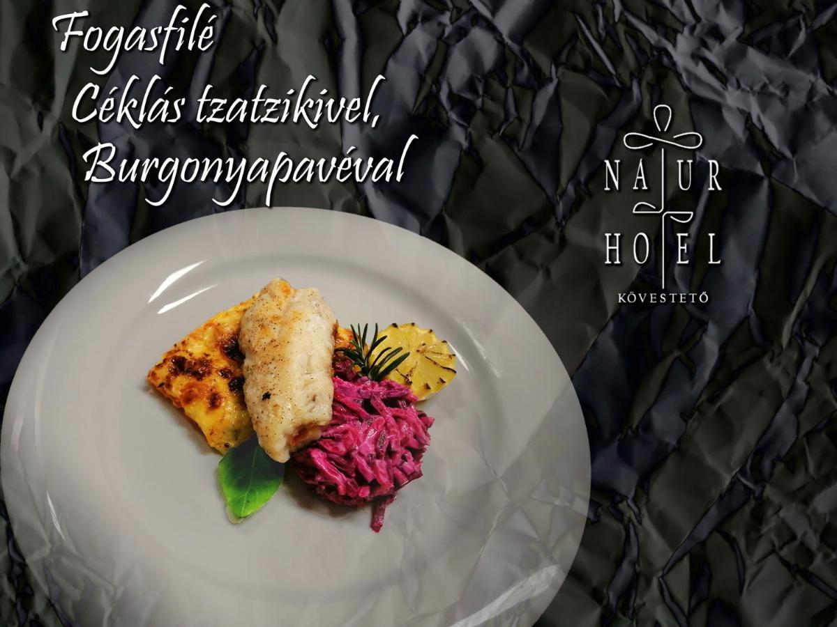 Natur Hotel Koevesteto Hosszuheteny Exterior photo